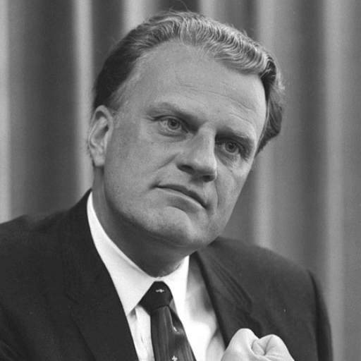 No momento, você está visualizando Doug Batchelor Diz Que Billy Graham Não Está No Céu